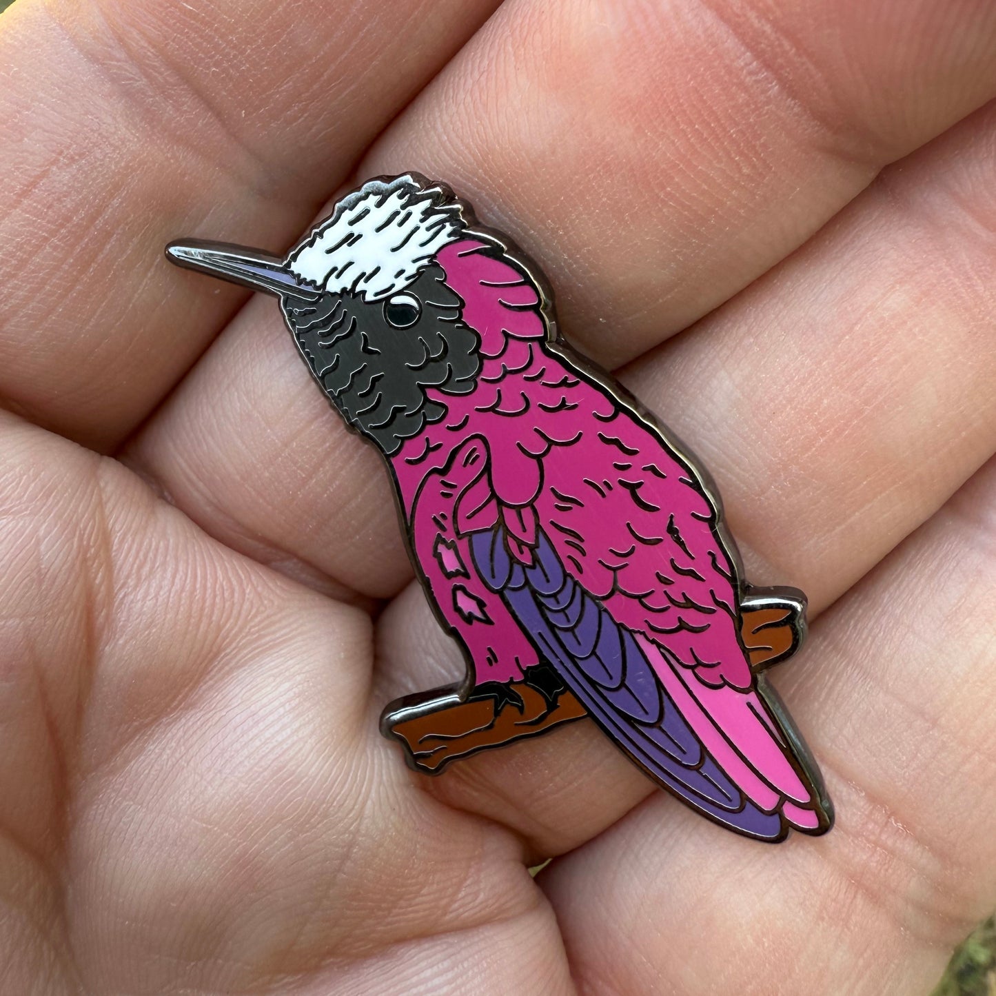 Snowcap Hummingbird pin example